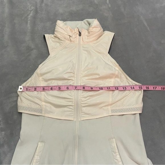 Lululemon Kanto Catch Me Vest Angel Wing Ghost Dot Angel Wing 21358 - Picture 11 of 16